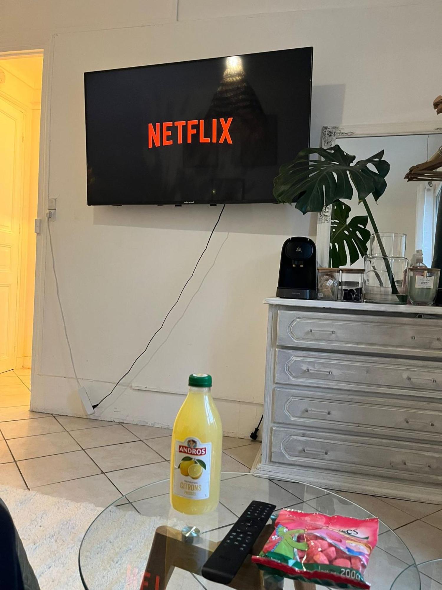 Elegant Cocon Lumineux Au Coeur De Appartement Parijs